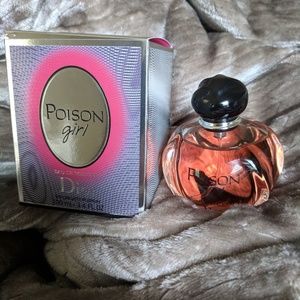 Poison Girl EDT 💜  (only used one time!)